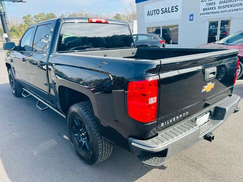 Used 2018 Chevrolet Silverado 1500 LT w/ All Star Edition image 3