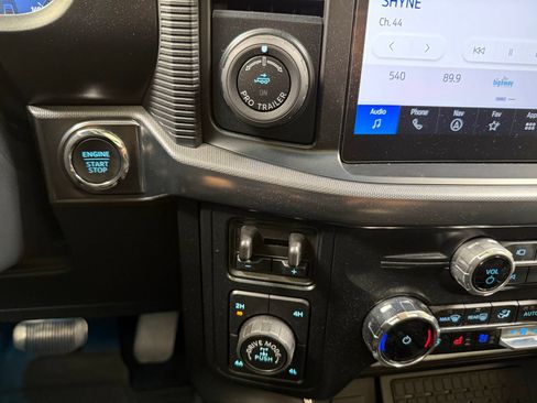 Used 2025 Ford F150 Raptor AWD/4WD image 24