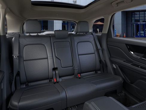 New 2026 Lincoln Corsair Premiere AWD/4WD image 11