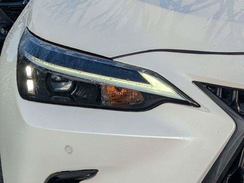 Certified 2025 Lexus NX 250 FWD w/ Accessory Package (K3) image 9
