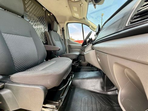 Used 2020 Ford Transit 250 Low Roof w/ Exterior Upgrade Package RWD image 27