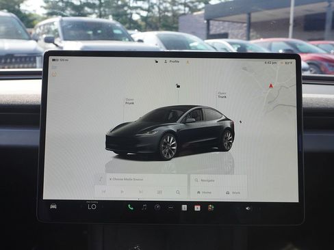 Used 2024 Tesla Model 3 Standard Range RWD image 38