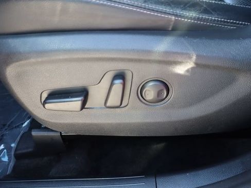 Used 2020 Kia Sportage EX w/ EX Technology Package FWD image 11