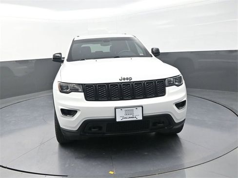 Used 2021 Jeep Grand Cherokee Freedom Edition image 2
