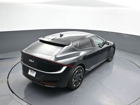 New 2025 Kia EV6 Light w/ Light LR Technology Package image 37