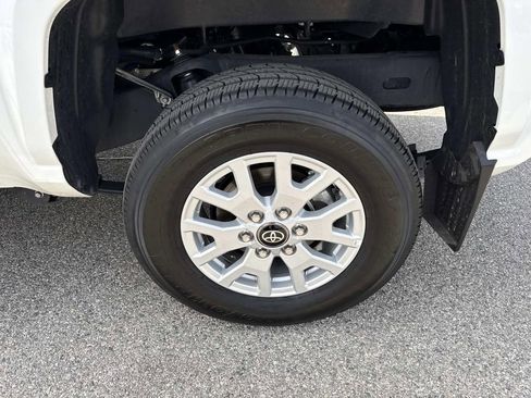Used 2024 Toyota Tacoma SR image 9
