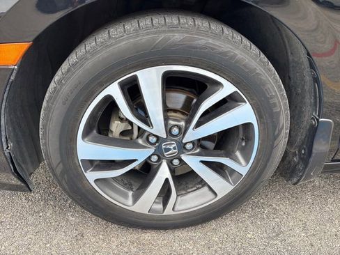 Used 2021 Honda Odyssey Touring image 8