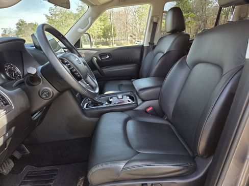Used 2022 Nissan Armada SV w/ Cargo Package image 12