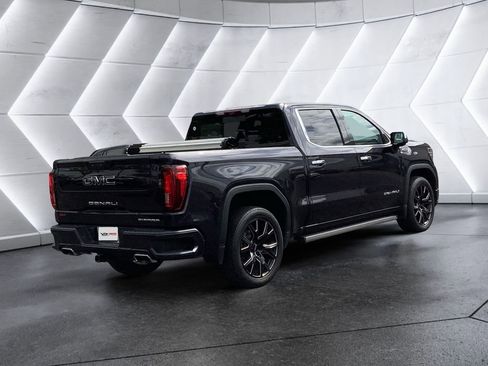 Used 2023 GMC Sierra 1500 Denali w/ Denali Reserve Package AWD/4WD image 4
