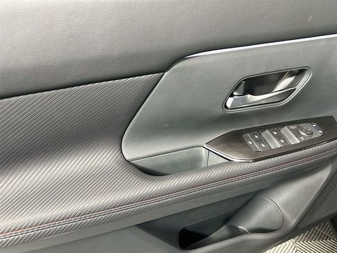 New 2026 Nissan Kicks SR image 11