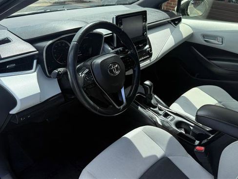 Used 2020 Toyota Corolla SE w/ Carpet Mat Package image 26