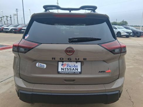 New 2026 Nissan Rogue SV AWD/4WD image 6