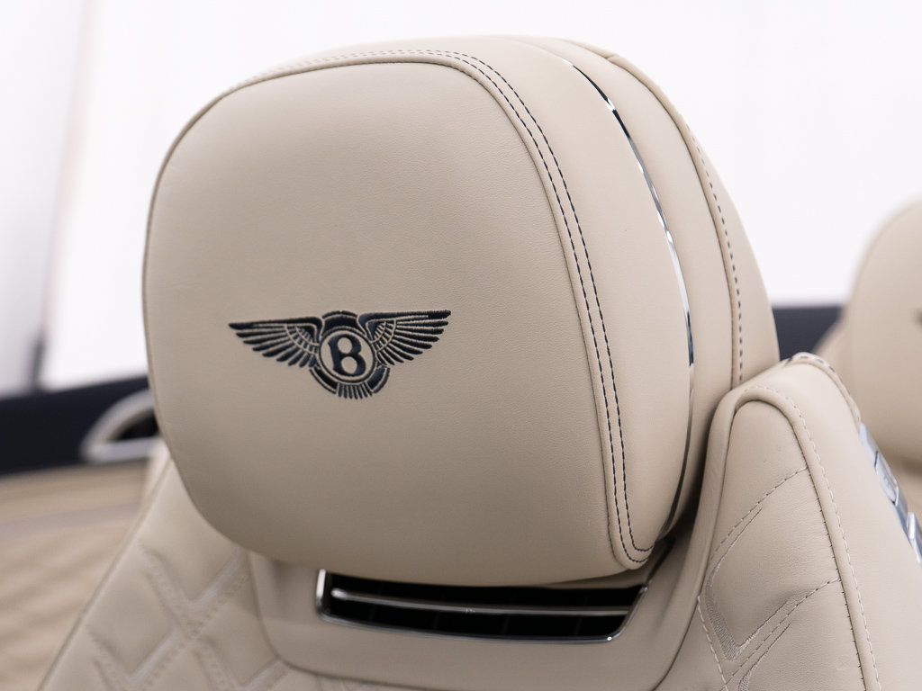Used 2026 Bentley Continental GT Azure AWD/4WD image 25