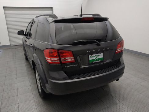 Used 2020 Dodge Journey SE w/ SE Popular Equipment Group FWD image 6