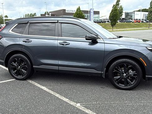 Used 2023 Honda CR-V Sport Touring image 3