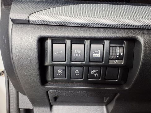 Used 2020 Subaru Forester Limited w/ Popular Package #3 image 24