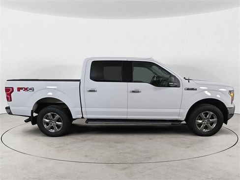 Used 2018 Ford F150 XLT w/ Equipment Group 302A Luxury image 6