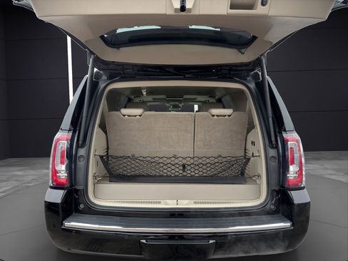 Used 2017 GMC Yukon Denali w/ Open Road Package image 23