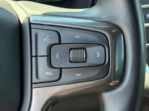 Used 2024 Chevrolet Suburban RST w/ Luxury Package AWD/4WD image 18