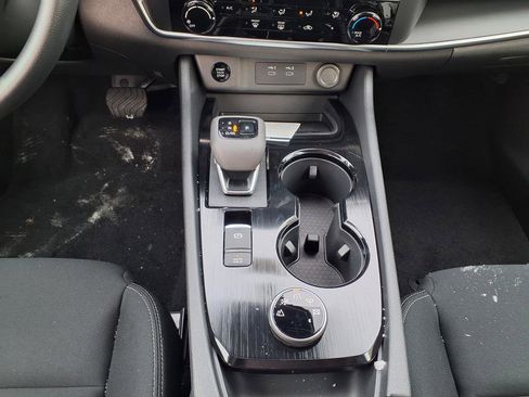 New 2026 Nissan Rogue S image 42