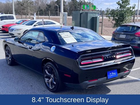 Used 2017 Dodge Challenger SXT Plus image 5