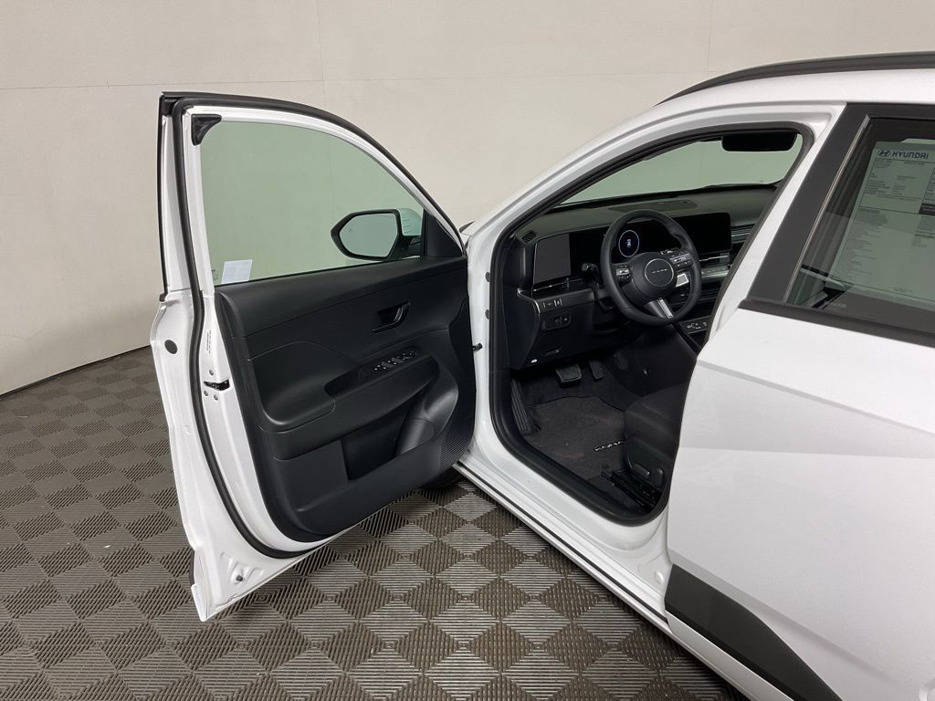 New 2025 Hyundai Kona SEL FWD image 19