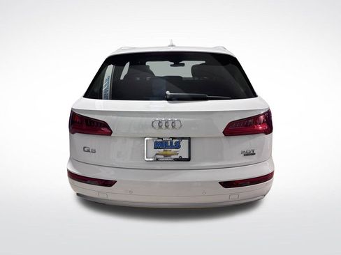 Used 2018 Audi Q5 2.0T Premium Plus w/ Premium Plus Package image 6