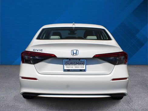 Certified 2024 Honda Civic EX image 8