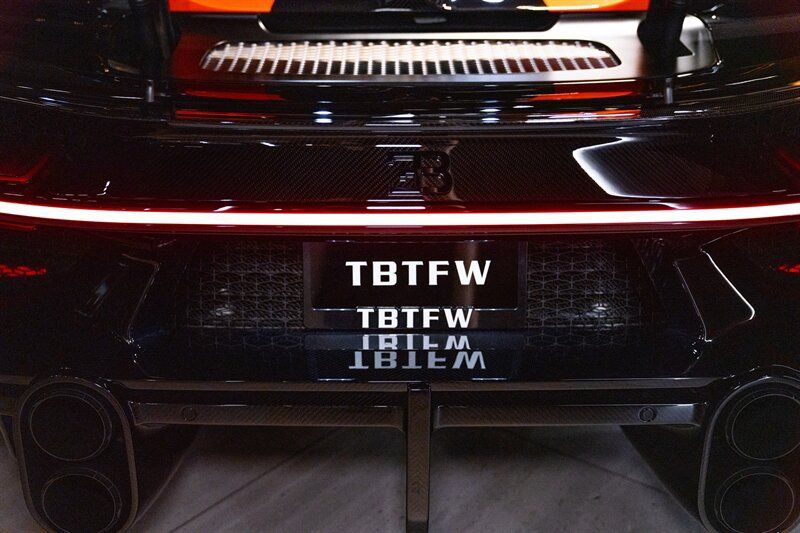 Used 2022 Bugatti Chiron Super Sport AWD/4WD image 44