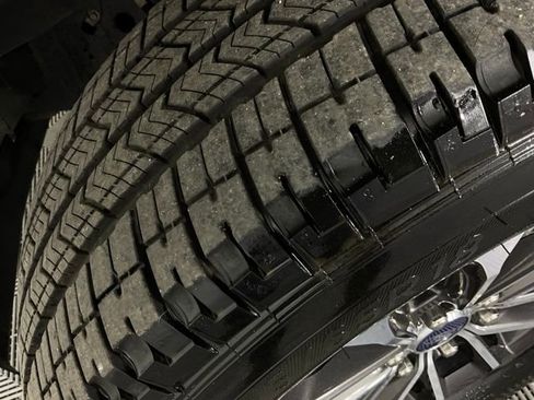 Used 2019 Ford F150 XLT w/ Equipment Group 302A Luxury AWD/4WD image 40