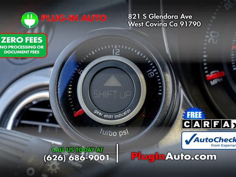 Used 2013 FIAT 500 Abarth w/ Beats Audio Pkg FWD image 22