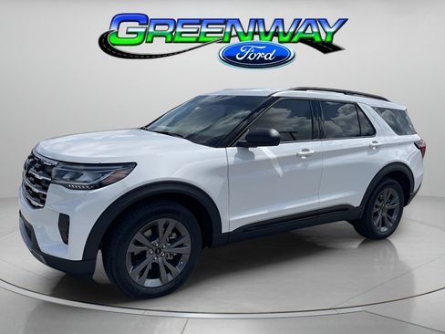 New 2026 Ford Explorer Active w/ Active Comfort Package AWD/4WD image 1