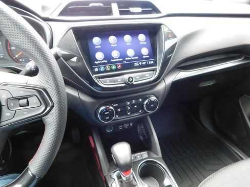 Used 2023 Chevrolet TrailBlazer RS w/ Convenience Package image 32