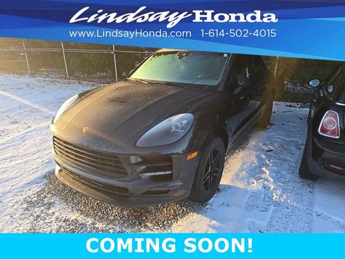 Used 2020 Porsche Macan Base image 1