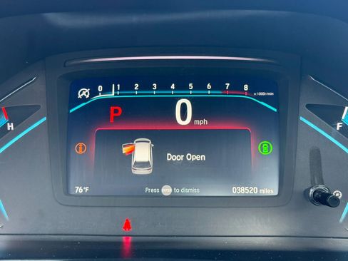 Used 2023 Honda Odyssey Touring image 33