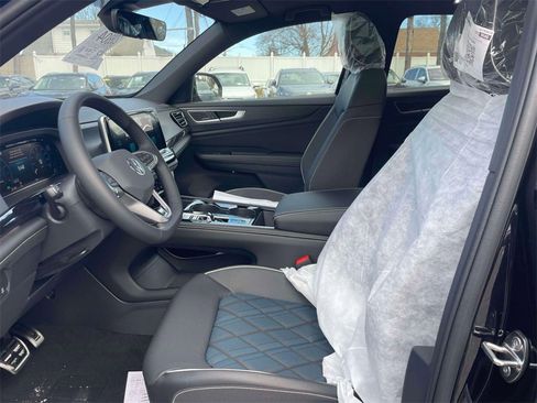 New 2026 Volkswagen Atlas Cross Sport SEL Premium R-Line image 14