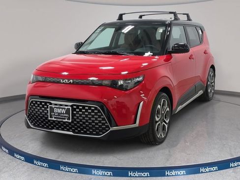 Used 2025 Kia Soul EX FWD image 1