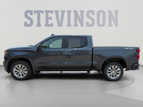 Used 2022 Chevrolet Silverado 1500 Custom AWD/4WD image 2