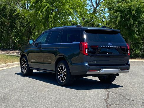 Certified 2025 Ford Expedition Platinum AWD/4WD image 6