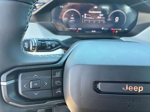 New 2026 Jeep Cherokee Laredo image 10