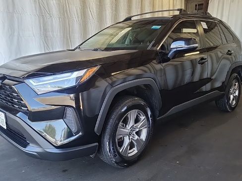 Used 2022 Toyota RAV4 XLE w/ Convenience Package AWD/4WD image 1