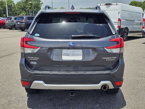 Used 2021 Subaru Forester Touring w/ Popular Package #2 AWD/4WD image 11