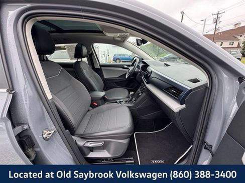 Used 2023 Volkswagen Taos SE w/ Panoramic Sunroof Package AWD/4WD image 24