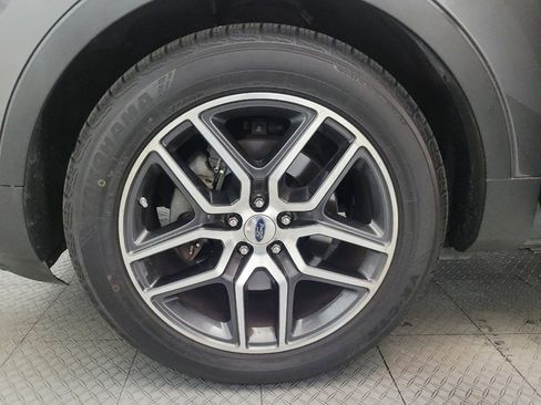 Used 2016 Ford Explorer Sport w/ Equipment Group 401A image 31