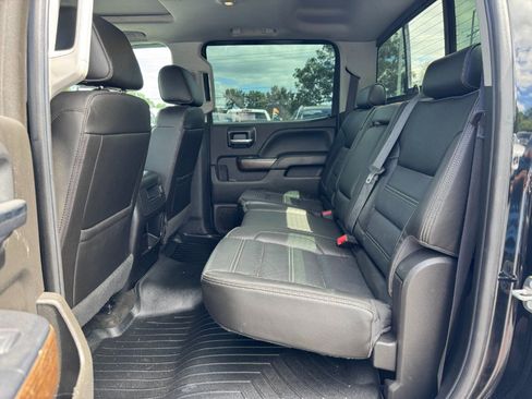 Used 2018 GMC Sierra 3500 Denali AWD/4WD image 16