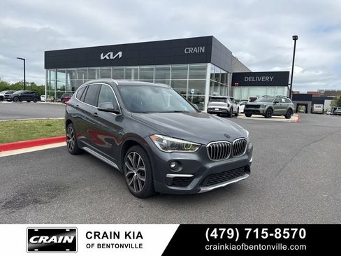 Used 2017 BMW X1 sDrive28i FWD image 1