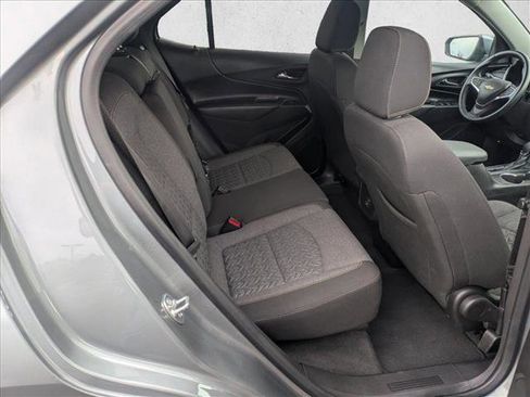 Used 2024 Chevrolet Equinox LT image 17