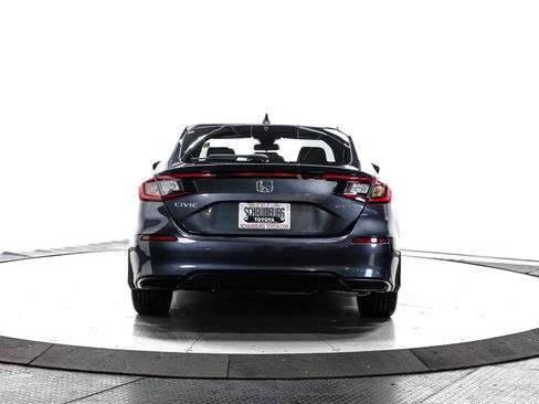 Used 2025 Honda Civic Sport image 8