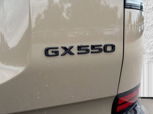 New 2026 Lexus GX 550 AWD/4WD image 11