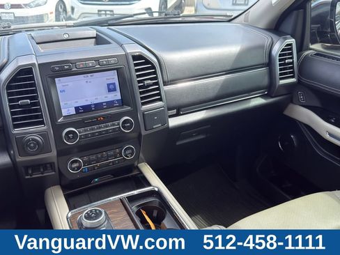 Used 2021 Ford Expedition Max Platinum AWD/4WD image 30